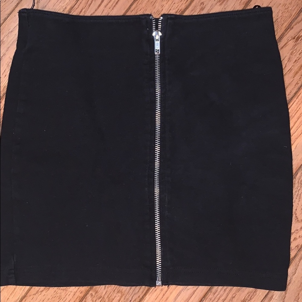 Black pencil skirt with front zipper